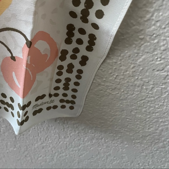 Madewell 100% Silk Beige Fruit Square Bandana Scarf - Picture 10 of 10